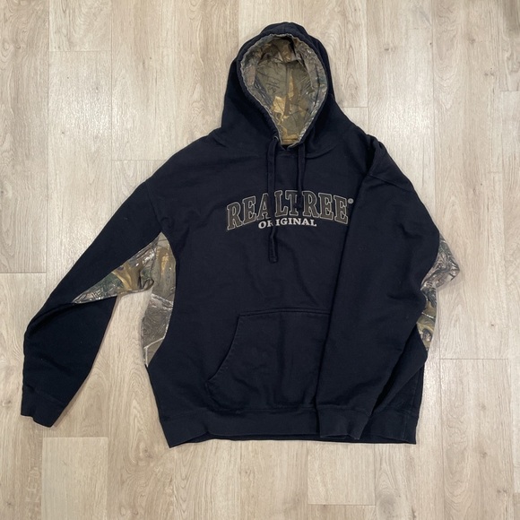 RealTree Hoodie. Size XL. - Picture 1 of 2